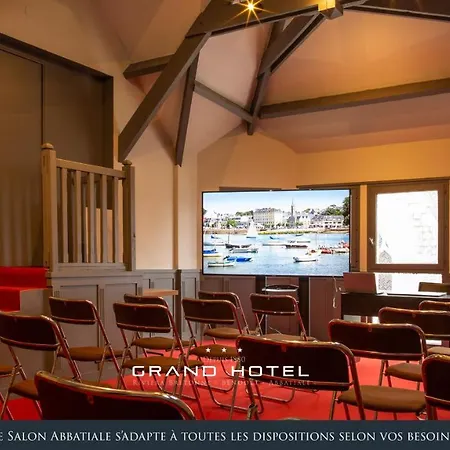 Grand Abbatiale Riviera Bretonne Hotel 4*